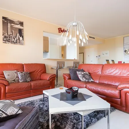 Rocha Seaview Nf Apartment